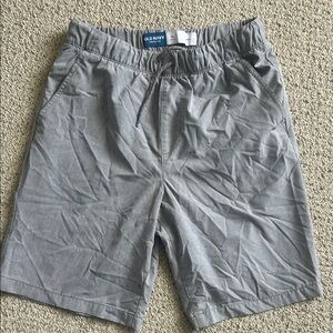 Old Navy Men's Light Gray Elastic Waist Shorts